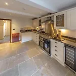 Lendal Tower בית נופש *